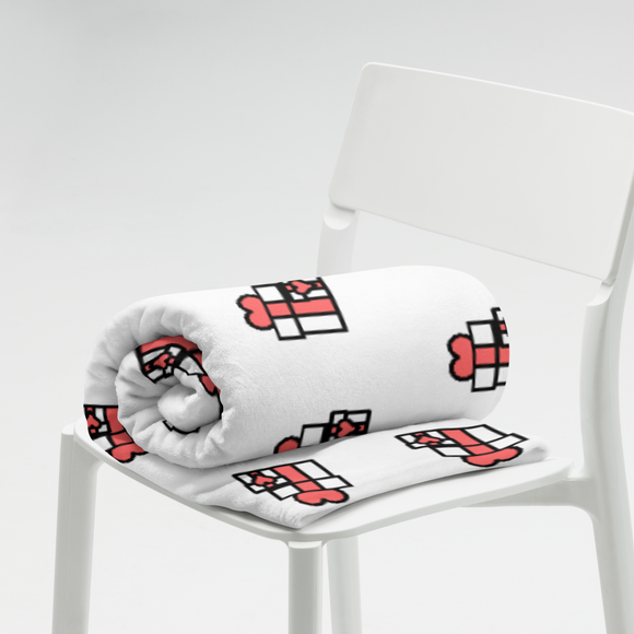 Love's Presents | Perfect Throw